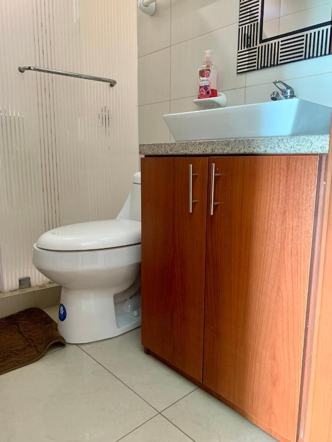 Apartamento Vista Al Rio Puerto Santana Riverfront 1 Гуаякиль Экстерьер фото
